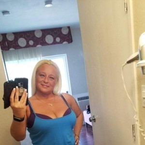 Anna, Flint escorts