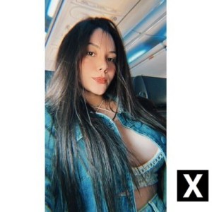 YASMIM, Eccles escorts