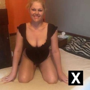 Mirella, Preston escorts