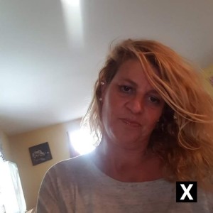 Essa, Guelph escorts