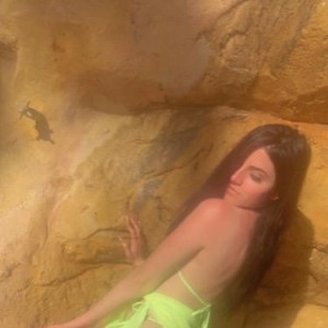 Ella, Buffalo escorts