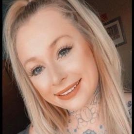 Hailey, Orland Park escorts