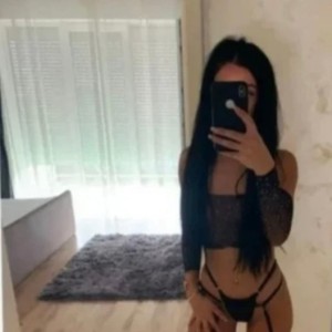 Alesia Pentru Prima Oară In Oradea, Oradea escorts