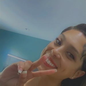 Mari4U, Hayward escorts
