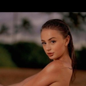 Summer, Hong Kong escorts