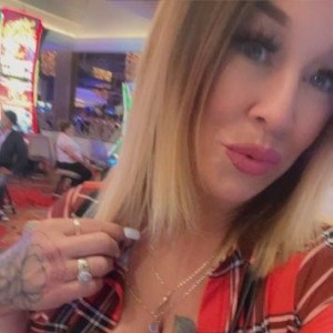 Angela, Brewer escorts