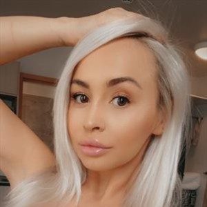 Mikaela, Nice escorts