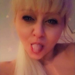 Vicky, Ottawa escorts