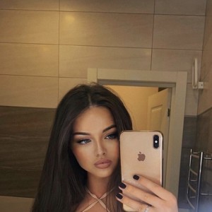 Alessia, Mainz escorts