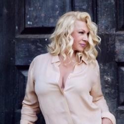 Eleanor, Baden-Baden escorts