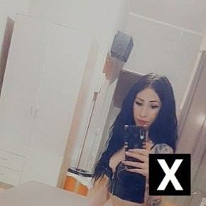 Lory, Wolfsburg escorts