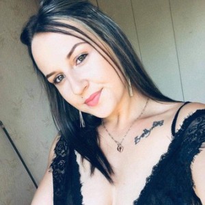 Lory, Worms escorts