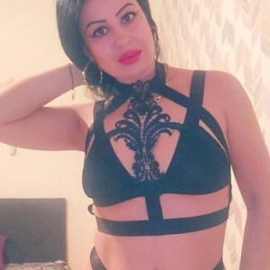 Asyy5, Köln escorts