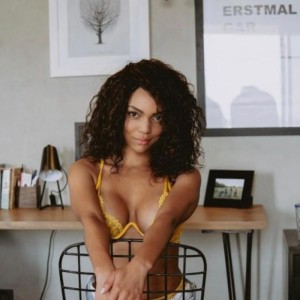 Nicole, Tynemouth escorts