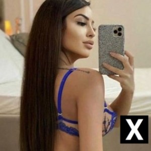 Betty, Fife escorts