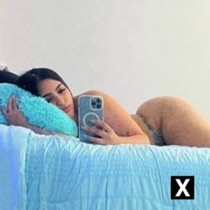 Samira, Halesowen escorts