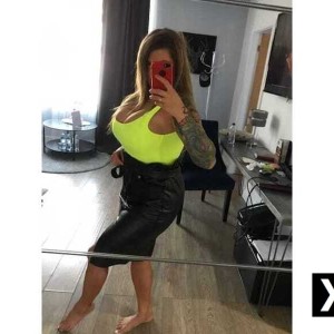 Jess, Aldershot escorts