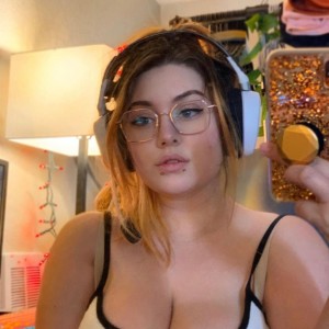 Keeton Joy, Warwick escorts