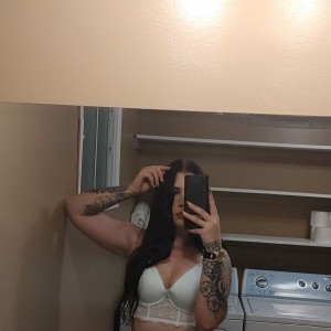 TOWN·JENNY·AVAILABLE Ottawa