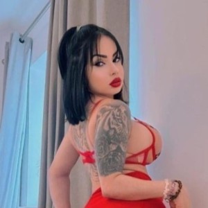Antonella, Isle of Wight escorts
