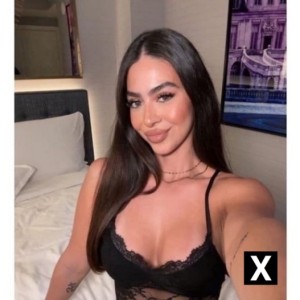 GENUÍNA, Banbury escorts
