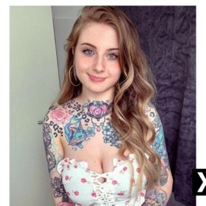 Emily, Louth escorts