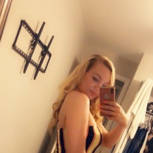 Kylie, Naperville escorts