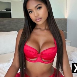 Sophia, Liphook escorts
