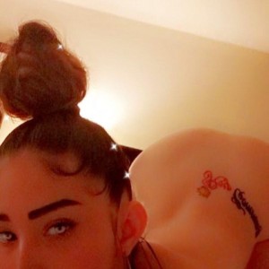 Arii, Downey escorts