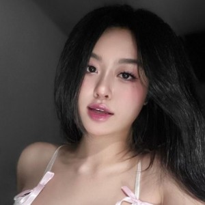 Maira, Tinley Park escorts