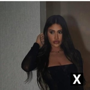 Helena, Cheshunt escorts