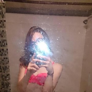 Devyn, Victoria escorts
