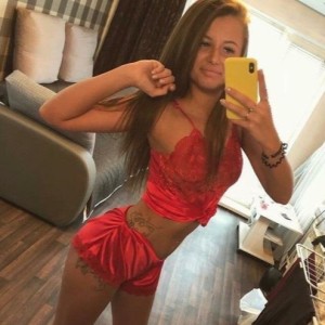 Elly, Saint-Gilles escorts