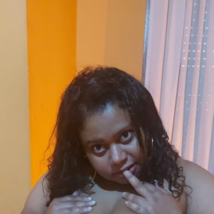 Aline, Vigo escorts