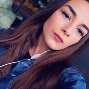 Eveline, Kirkcaldy escorts