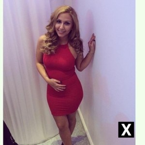 Suzzipie, Norfolk escorts