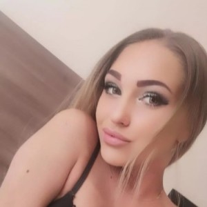 Oksana, Shkoder escorts