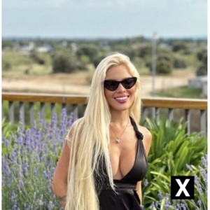 BIANCA, Banstead escorts