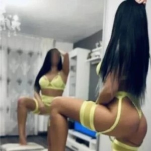 Giulia, Wickford escorts
