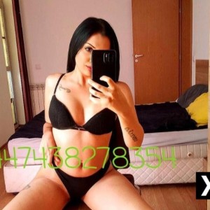 Antonia, Evesham escorts