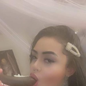 Sasha, Waverly escorts