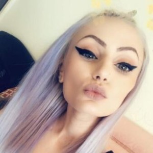 Julia, Leamington Spa escorts