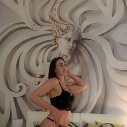 Roxy, Dinslaken escorts