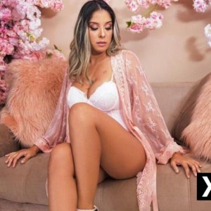 Lara, Hildenborough escorts