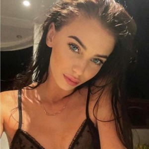 Victoria, Barcelona escorts