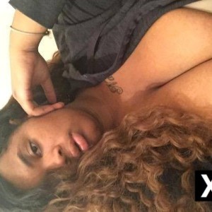Zoey, Wayne escorts