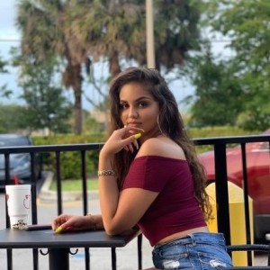 Young girl, Port St Lucie escorts