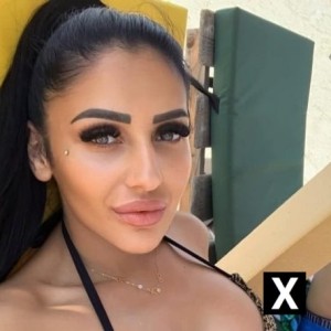 Vanesa, Bicester escorts