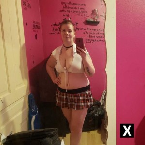 1982Dani, Guelph escorts