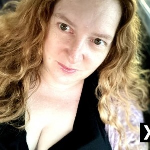 Lisa, Chandler escorts